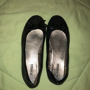Black flats